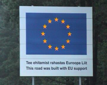 EU finanzierte Straen